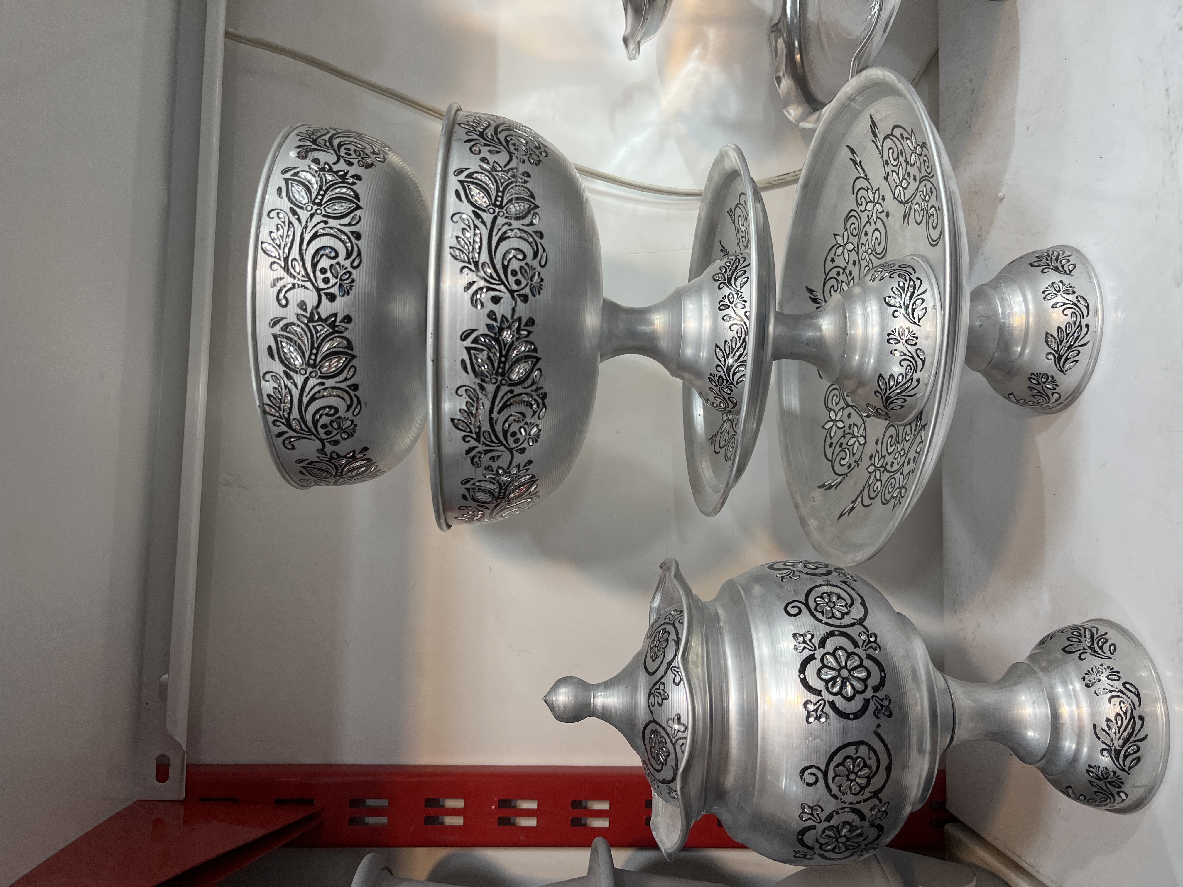 سرویس پذیرایی گل دار