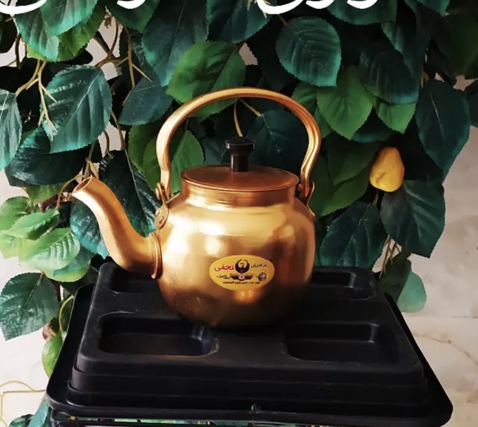 کتری طلایی